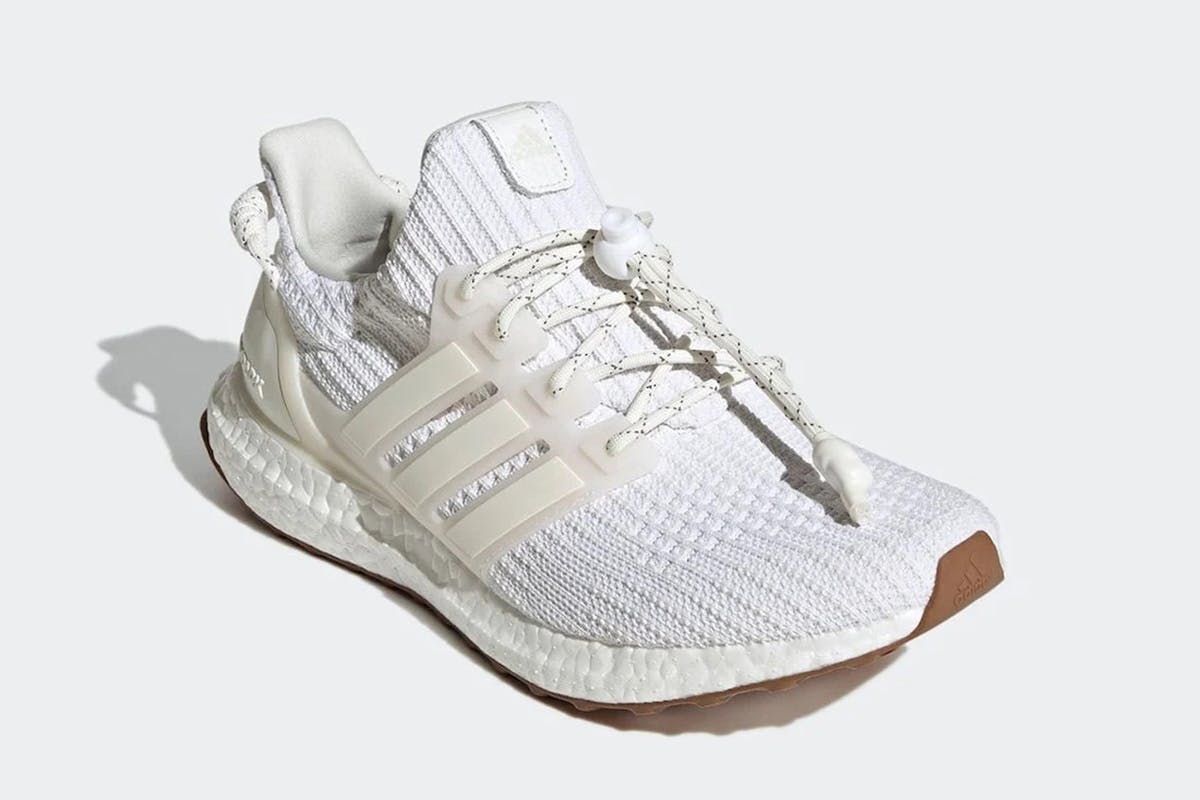 ultra boost adidas tan